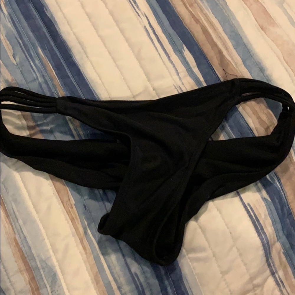 Bikini bottom